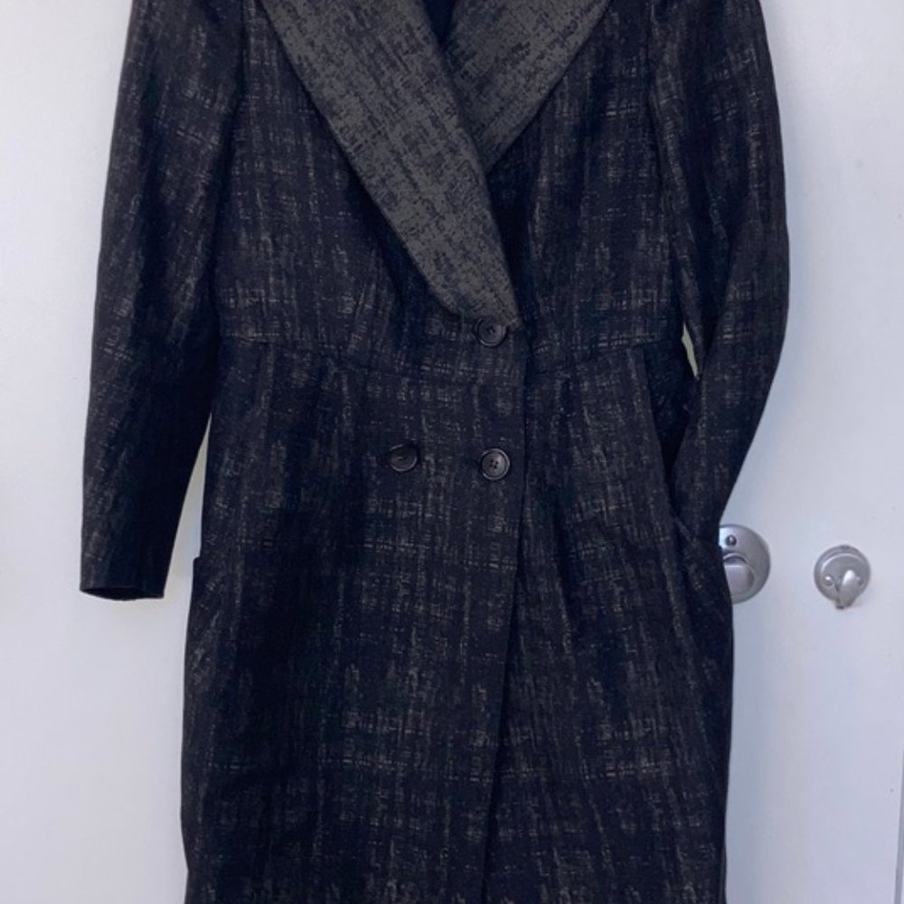 Haniiy Long Jacket - Picture 2 of 5